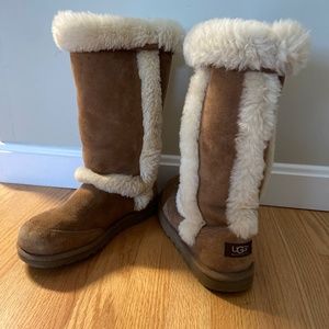 UGG tall, brown boot